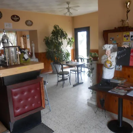Hotel Est-ouest Doyet